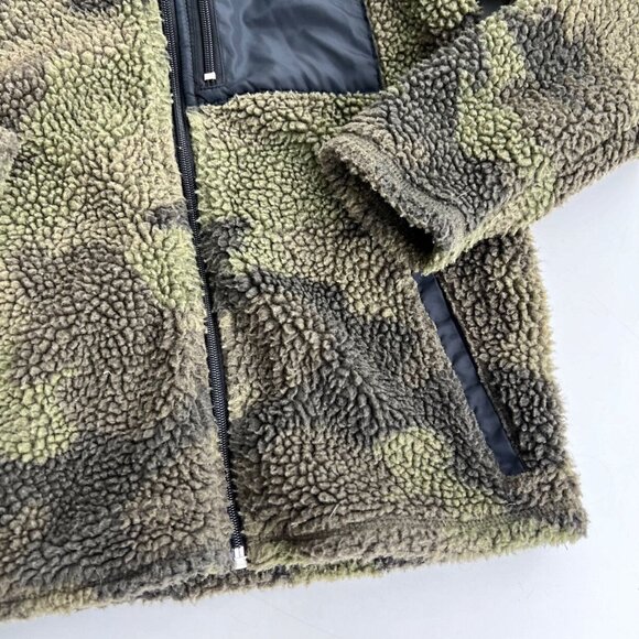 Urban Pipeline Fuzzy Camo Jacket - Picture 4 of 8